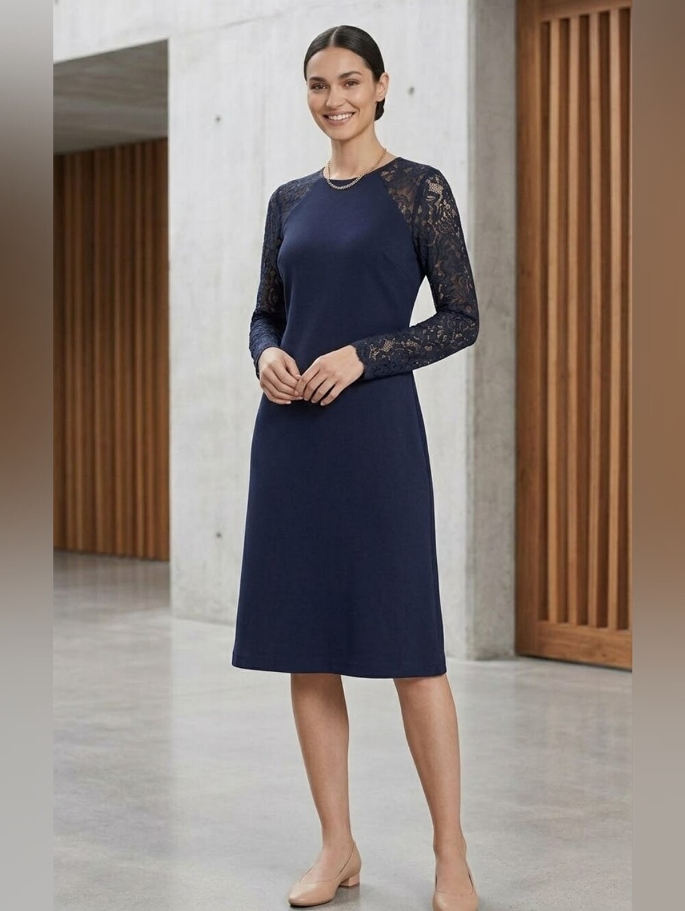 TOMMY HILFIGER Élégante Robe midi chic – Bleu marine & Manches en dentelle